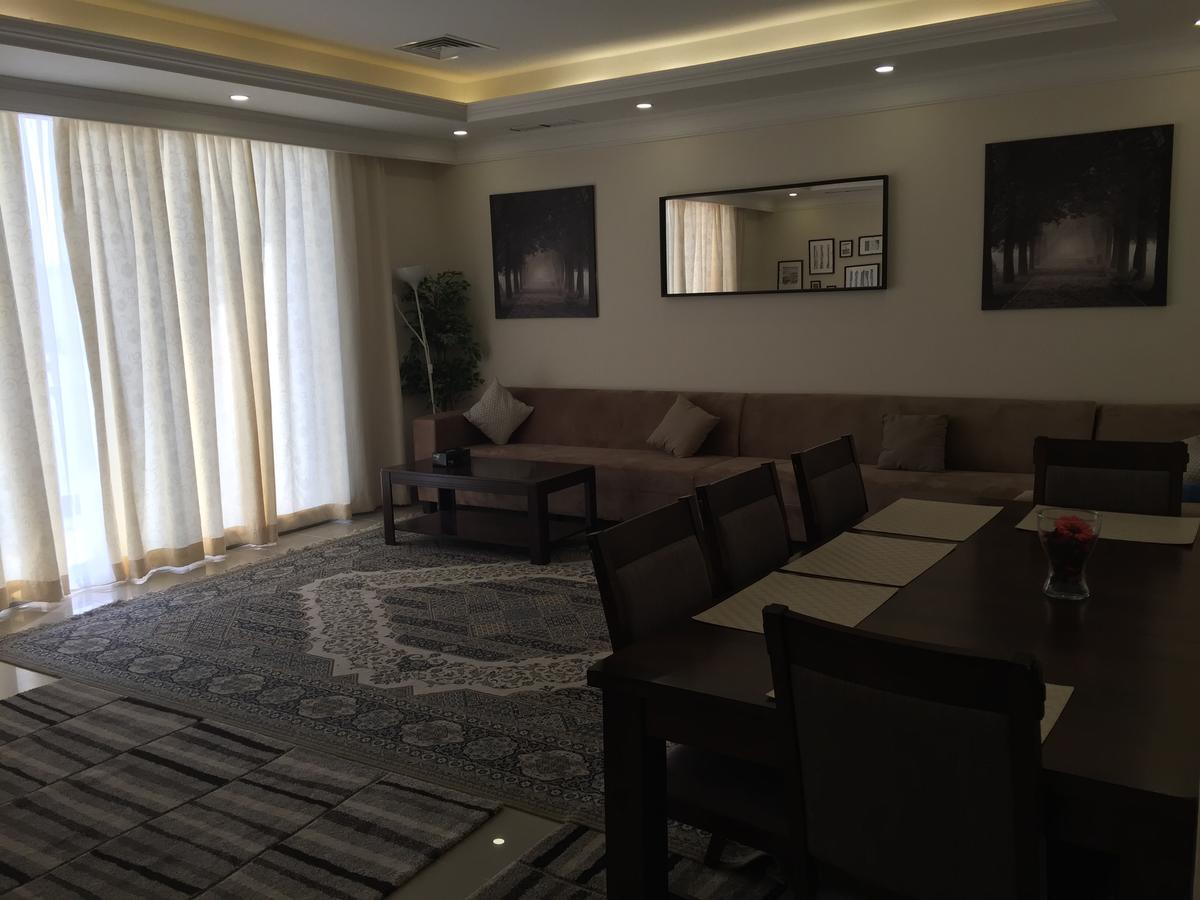 The Diamonds Apartment Al Khiran Exterior photo