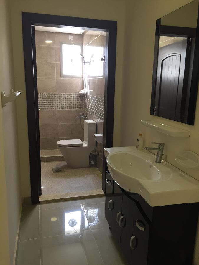 The Diamonds Apartment Al Khiran Exterior photo