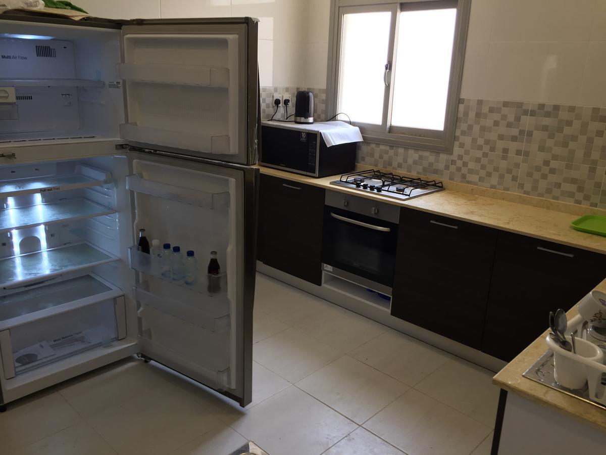 The Diamonds Apartment Al Khiran Exterior photo